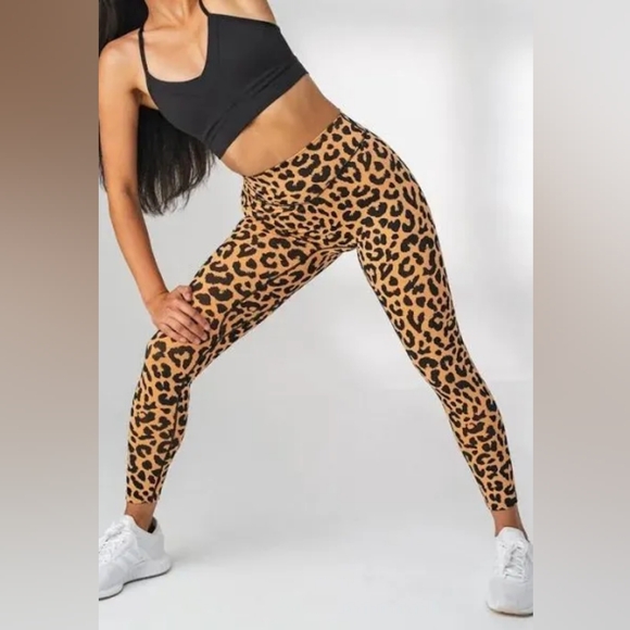 BALANCE ATHLETICA Leopard Print Activewear Leggings - Picture 2 of 9